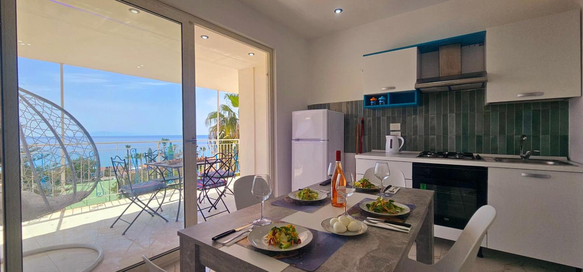 Ninfa Sul Mare Apartments 50 M E T R I Dal Mare Best Breakfast And Free Parking カーポ・ヴァチカーノ エクステリア 写真