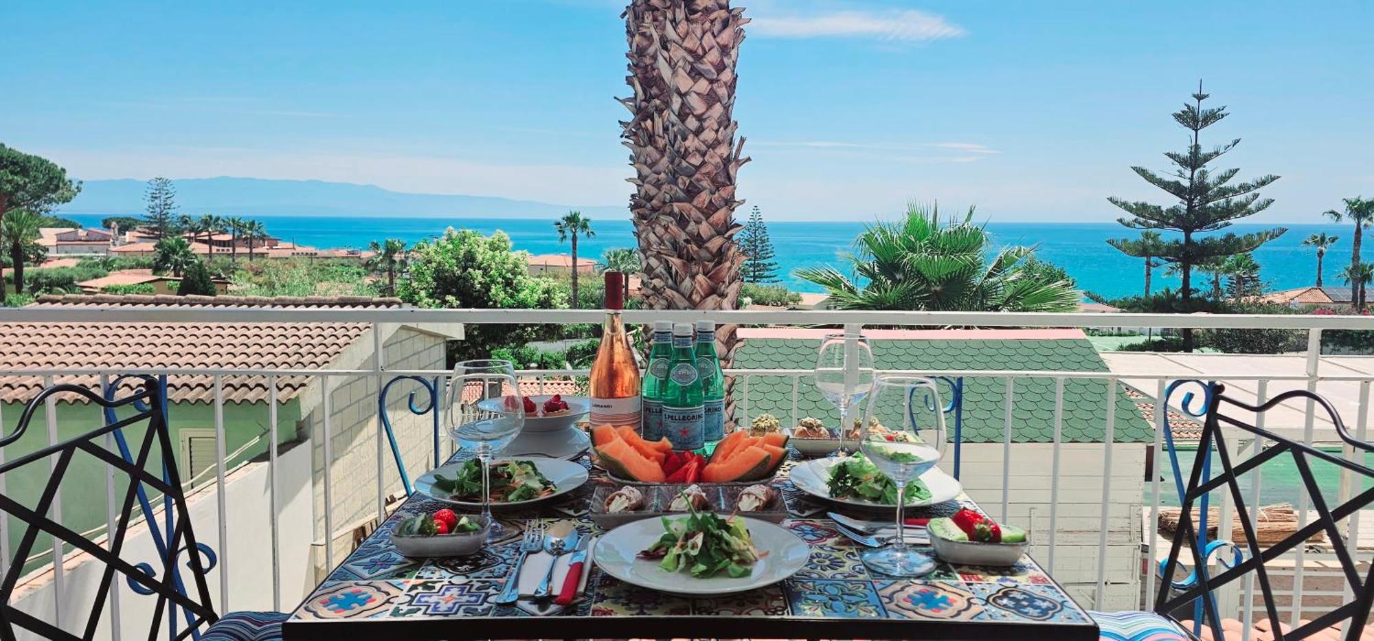 Ninfa Sul Mare Apartments 50 M E T R I Dal Mare Best Breakfast And Free Parking カーポ・ヴァチカーノ エクステリア 写真